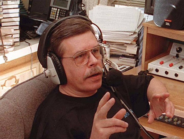 ART BELL 1945-2018